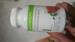 Boisson instantanée à base de thé