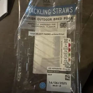 Pork crackling straws