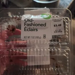 Old-Fashioned Eclairs