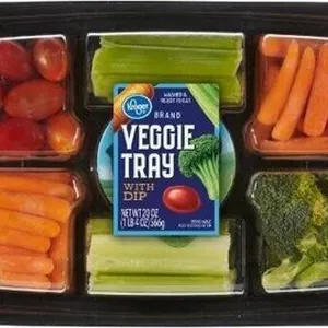 Veggie tray with dip
