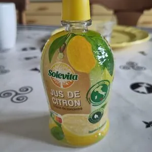 Jus de citron à base de concentré