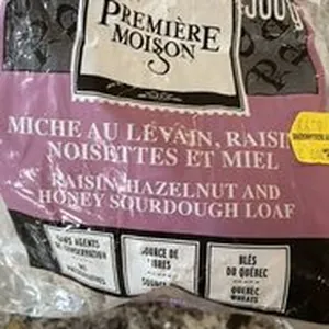 Miche raisins noisettes et miel au levain