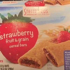 Strawberry fruit&grain cereal bars