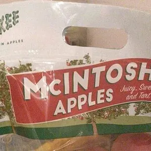 Macintosh Apples