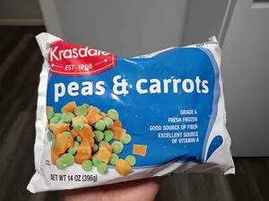 Peas & carrots
