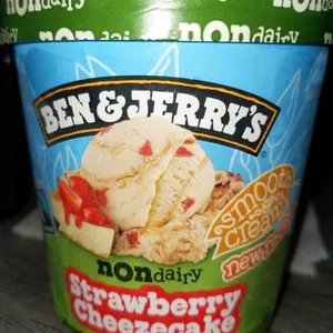 Non-dairy Strawberry Cheezecake