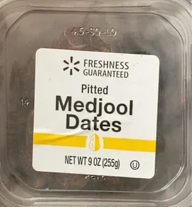 Pitted medjool dates