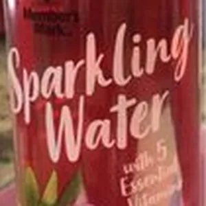 Black rasberry sparkling water