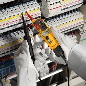 Fluke T130 Spänningstestare, Mätinstrument