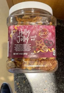 Holly Jolly Snack Mix