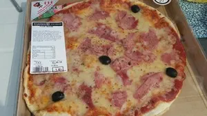 Pizza regina