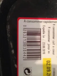 Découpe de poulet jaune