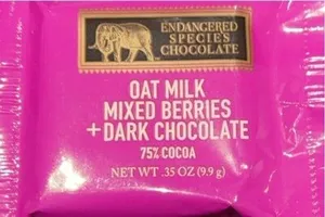 Oat Milk Mixed Berries + Dark Chocolate