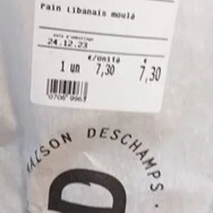 Pain libanais moulé