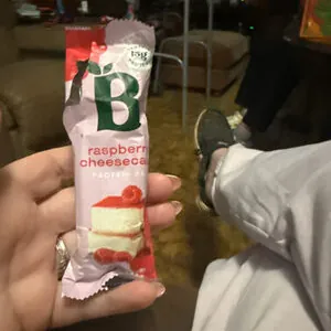 Raspberry cheese cake