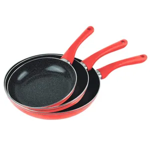 Stekpanneset i Aluminium - Röd