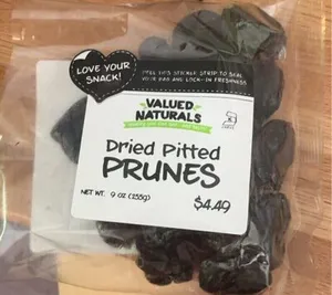 dried pitted prunes