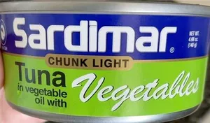 Tuna in vegetables oil with vegetables