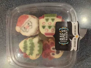 Holly Jolly Shortbread Cookies