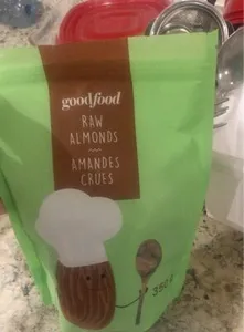 Raw almonds