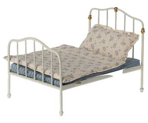 Säng Till Mus - Offwhite