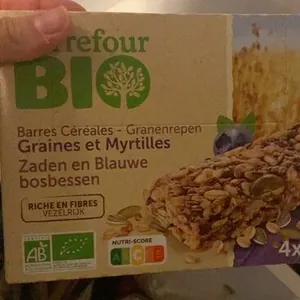 Barres céréales graines et myrtille