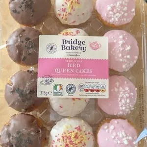 Iced Queen Cakes