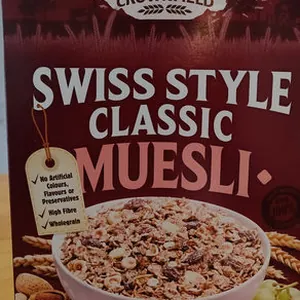 Swiss style classic muesli