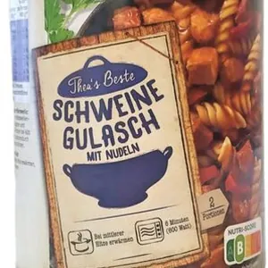 Theas Beste Schweinegulasch mit Nudeln