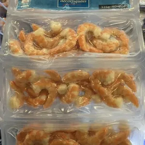 Queues de crevette décortiquées