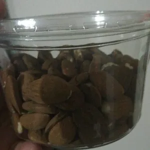 Mandorle sgusciate conad