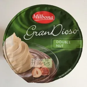 Natilla de avellana y nata