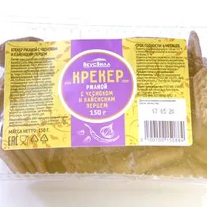 Крекер ржаной с чесноком и кайенским перцем