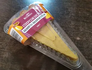 Пирожное манго-маракуйя