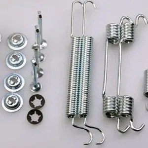 Monteringssats, bromsbackar DENCKERMANN B160176