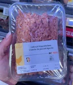 Viande de poulet epicee