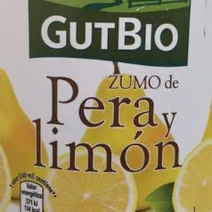 Zumo de pera y limón