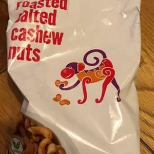 Roadted salted cashew nuts