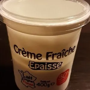 Crème fraîche épaisse.