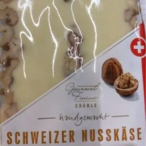 Nusskäse schnitte