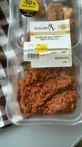 Arroz con tomate y nuggets