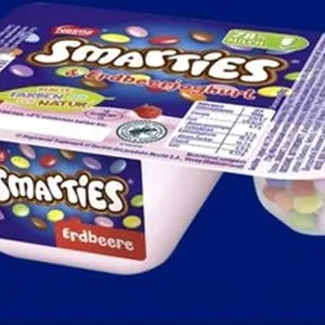 Erdbeerjoghurt mit SMARTIES
