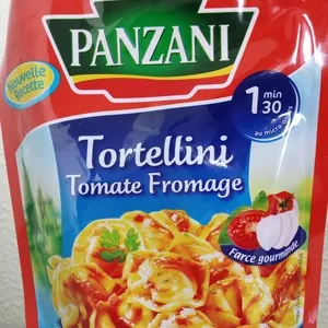 Tortellini - Pâte farcies cuisinées à la tomate et au fromage