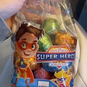 Œufs à cacher super héros