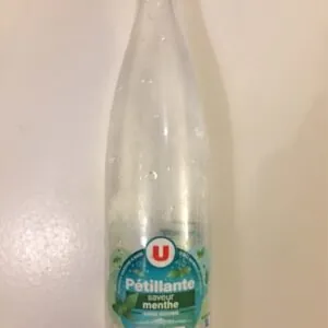 Eau pétillante saveur menthe