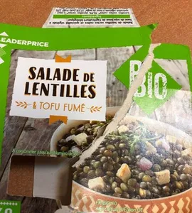 Salade de lentilles et tofu fumé