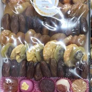 Lucie Assortiment fruits séchés, de confiseries aromatisées, de fruits séchés sucrés et de confiseries