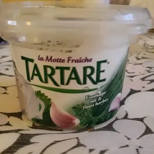 La motte fraîche - Fromage - Ail & fines herbes