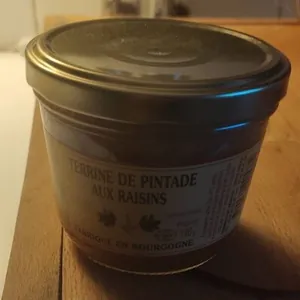 Terrine de pintade aux raisins