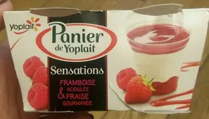 Dessert lacté aux fruits, aromatisé